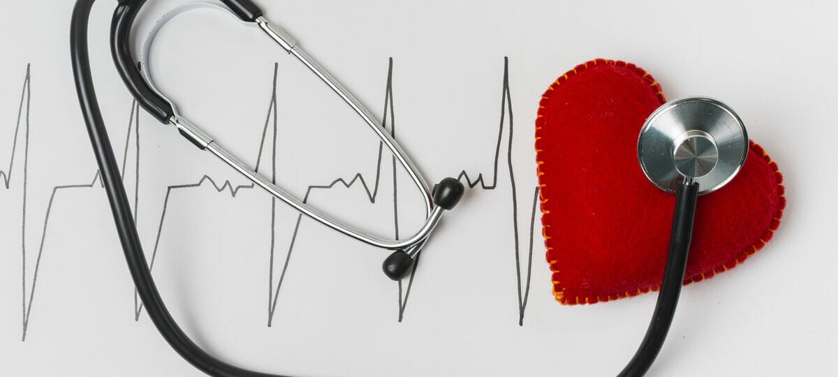Electrocardiograma - primul pas în depistarea bolilor cardiovasculare | De ce să nu ignori această analiză