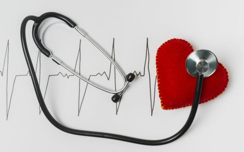 Electrocardiograma – primul pas în depistarea bolilor cardiovasculare | De ce să nu ignori această analiză