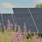 Care panouri fotovoltaice sunt mai performante - Monocristalinele sau policristalinele?