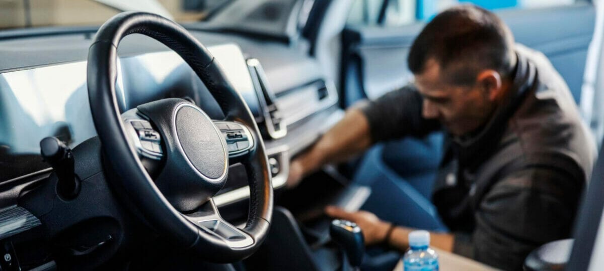 Despre cum sa intretii si sa pastrezi accesoriile auto in stare buna