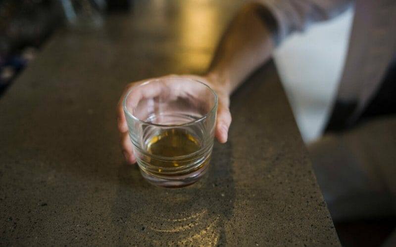 Whiskey – Elixirul Aurit al Placerii si Rasfatului