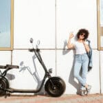 Soluție ecologică și practică: De ce să optezi pentru un scuter electric în mediul urban