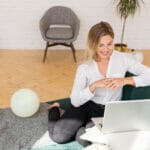 Explorează oportunitățile online: Cum poți câștiga bani din confortul propriei case