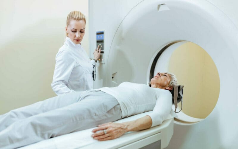 Medicul tău ți-a recomandat un RMN? Află beneficiile și ce afecțiuni pot fi identificate!