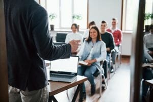 Cursuri de Calificare Profesională: Investește în Succesul Tău Profesional