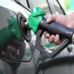 Ce Mașini Folosesc AdBlue: Rolul Lichidului Reducător de Emisii în Vehiculele Diesel