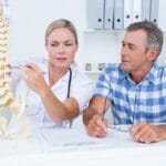 Care sunt cele mai des afectate persoane de hernia de disc: Factori de risc și grupuri vulnerabile