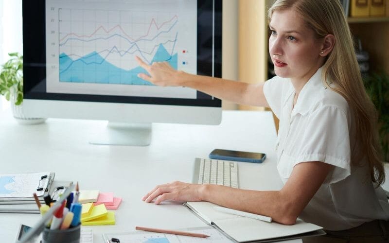 Competitive Pricing Software: Cum te poate ajuta un software specializat să te poziționezi în fața concurenței?