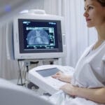 Femeile care nu au avut cazuri de cancer în familie trebuie să facă mamografie?