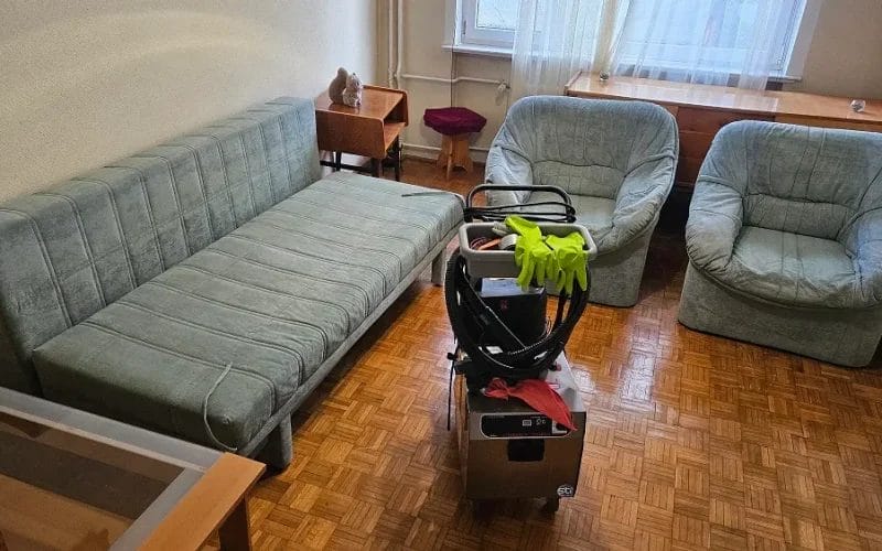 Curățare tapițerie și interior auto în Oradea