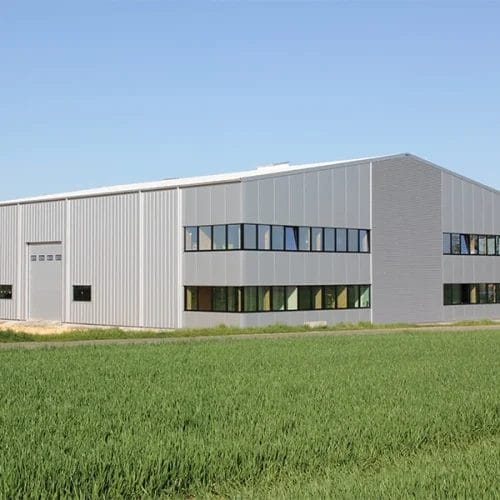 Partenerul tău de încredere în materiale pentru construcții, profile trapez, panouri termoizolante și uși industrial