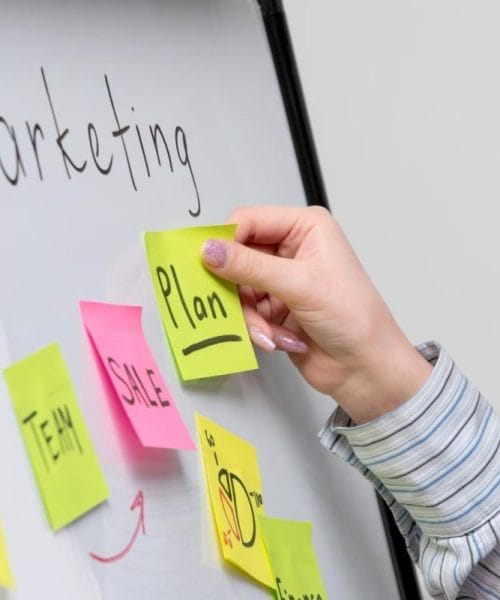 Cum ajungi pe prima pagină în Google fără bugete uriașe